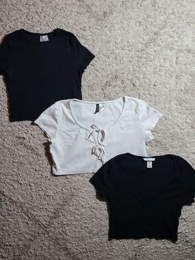 Women’s Large Crop Top Bundle 3pc Ribbed Knit Basics Black White Trendy H&M